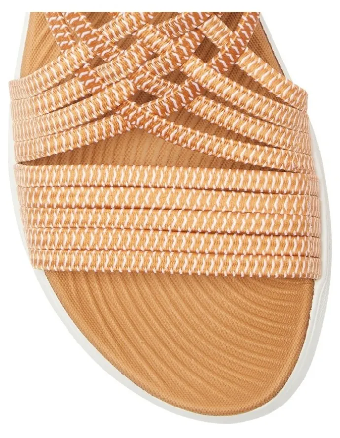 Active Flex Luna Sandals in Tan