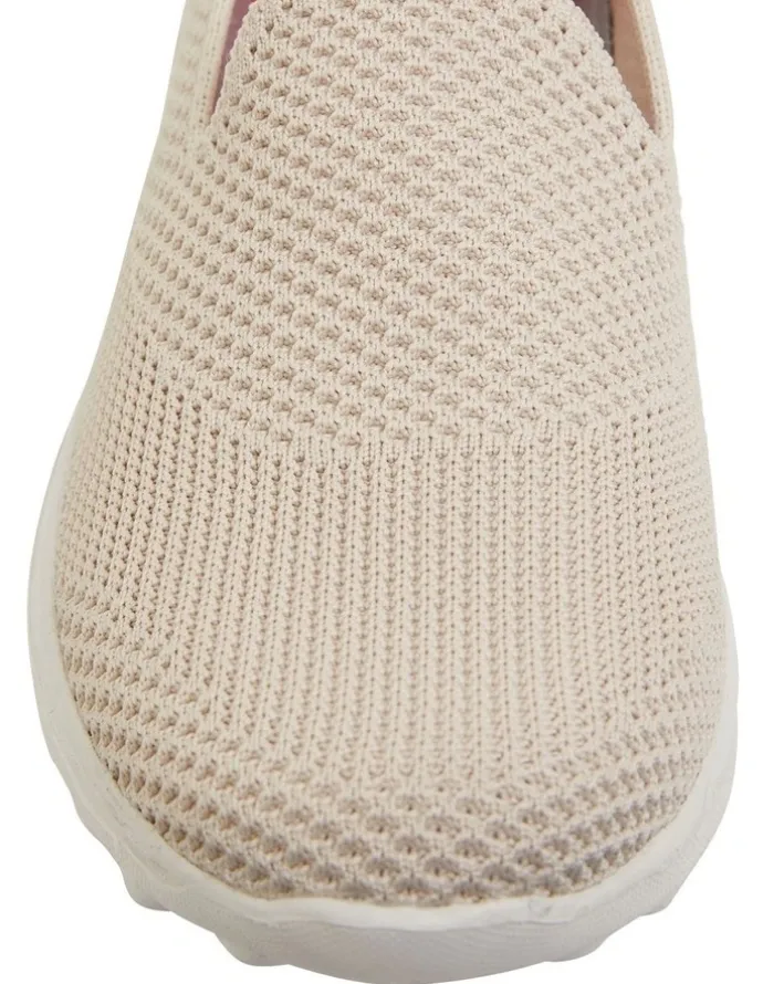 Active Flex Peak Beige Stretch Sneakers