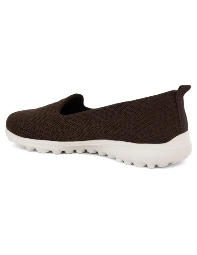 Active Flex Perry Sneakers in Chocolate Stretch