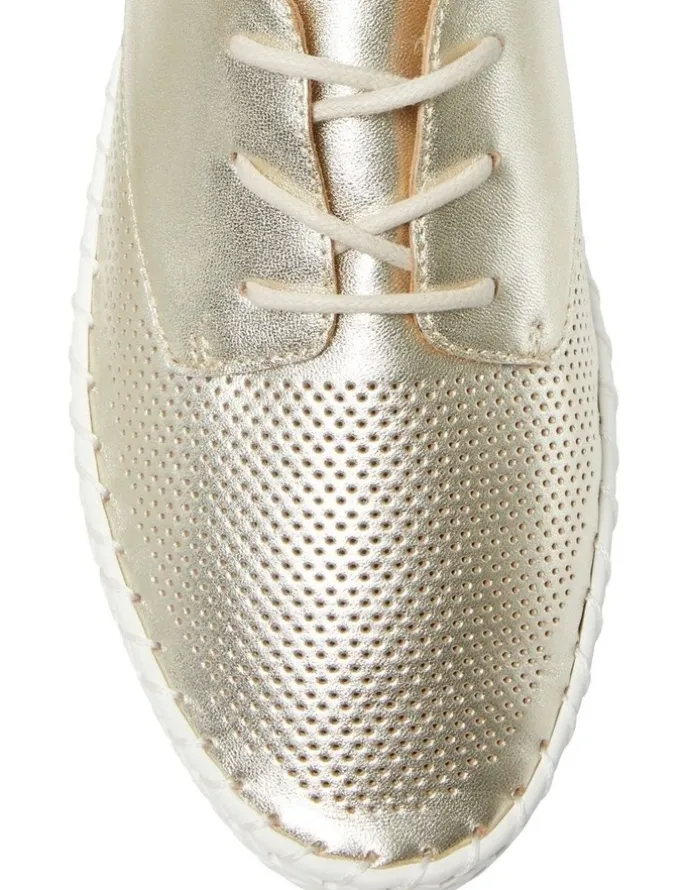 Active Flex Ripley Sneakers in Soft Gold Leather