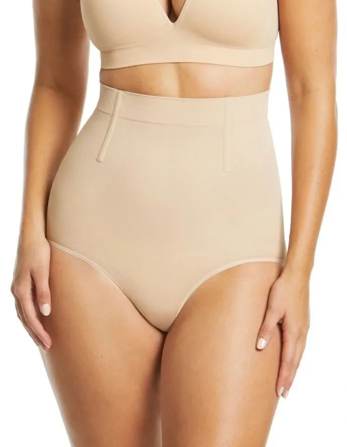 Ambra It's A Cinch High Waisted Full Brief in Rose Dust