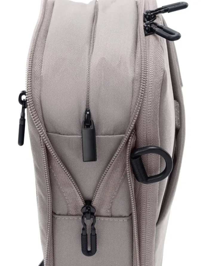 American Tourister Vega 3 Crossbody in Beige