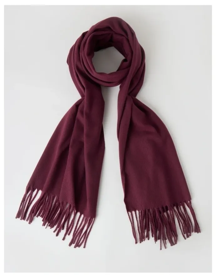 Basque Pashminetta Winter Scarf in Burgundy