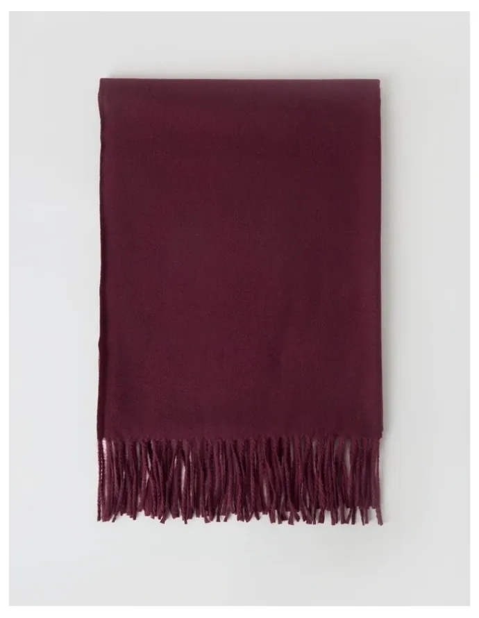 Basque Pashminetta Winter Scarf in Burgundy