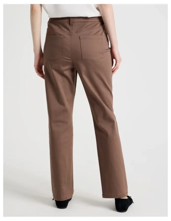 Basque Sateen Straight 5 Pocket Pant in Mocha