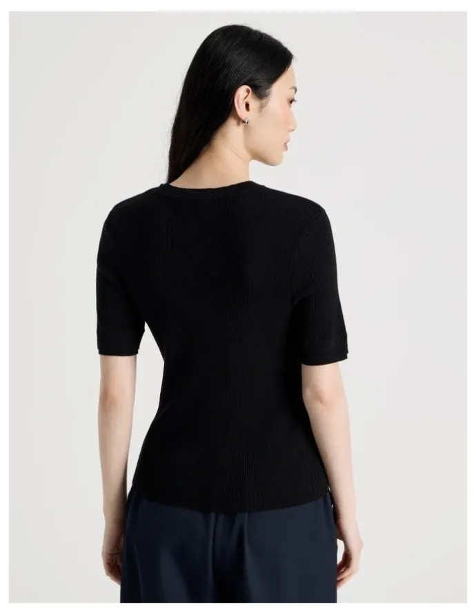 Basque Short Sleeve Double Layer Knit Tee in Black