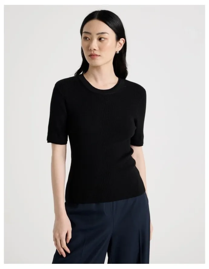 Basque Short Sleeve Double Layer Knit Tee in Black