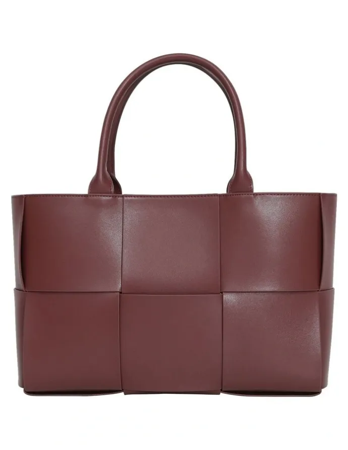 Belle & Bloom Long Way Home Woven Tote Bag in Burgundy