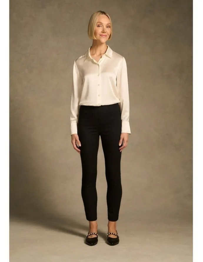 Blue Illusion Bengajean(R) 7/8 Skinny Leg - Black
