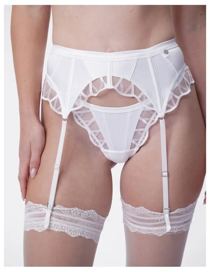 Bras N Things Bras N Things Vamp Hopeless Romantic Suspender in Ivory