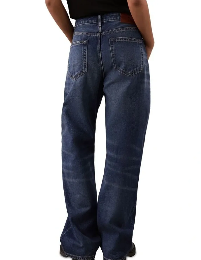 Calvin Klein Jeans Signature 90's Straight Jeans in Solar Flare