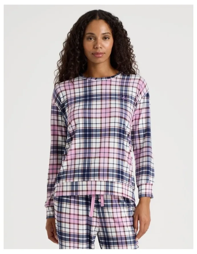 Chloe & Lola Cosy Supersoft Long Sleeve Top in White Cabin Check Print