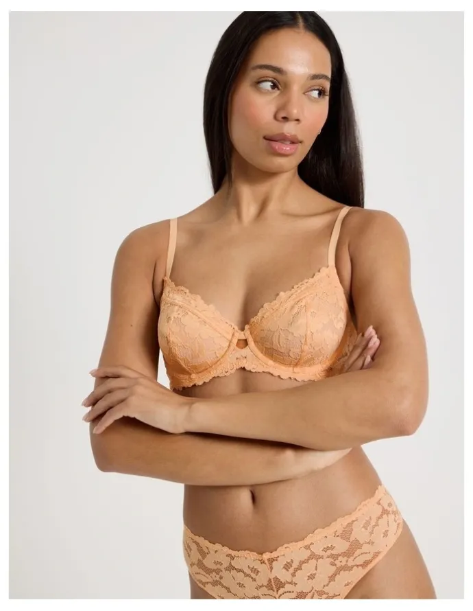 Chloe & Lola Lola Broderie Lace Underwire Bra in Apricot