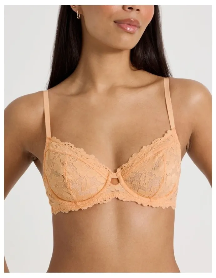 Chloe & Lola Lola Broderie Lace Underwire Bra in Apricot