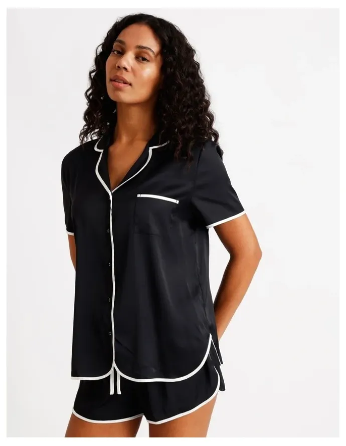 Chloe & Lola Signature Satin Binding Short Sleeve Short PJ Set in Black