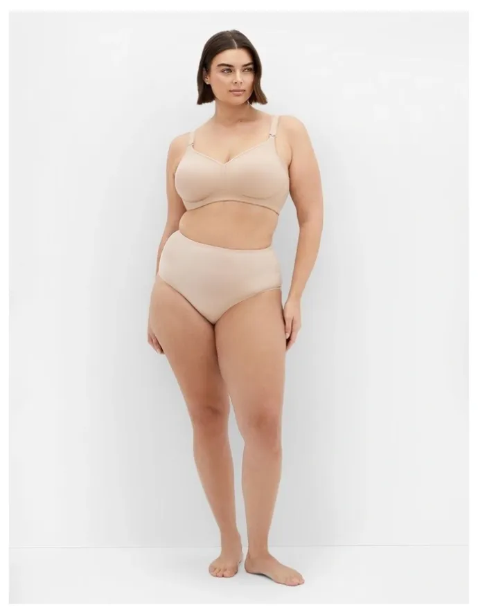 City Chic Wireless Maternity Bra in Latte
