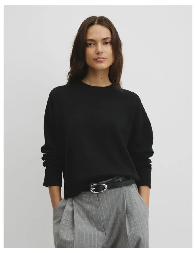 Country Road Cotton Linen Crew Neck Knit in Black