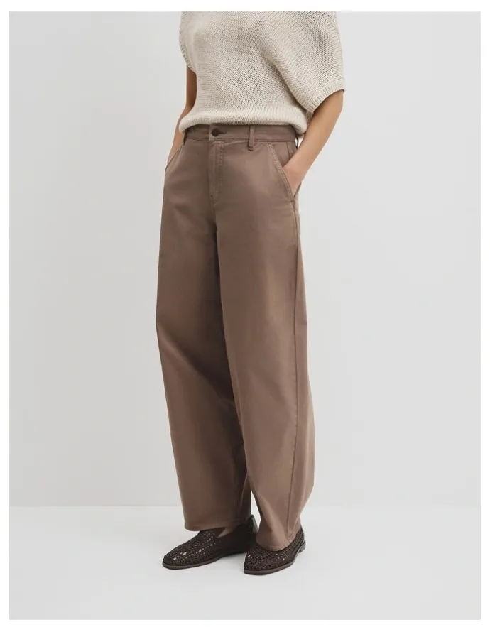 Country Road Relaxed Chino in Mocha