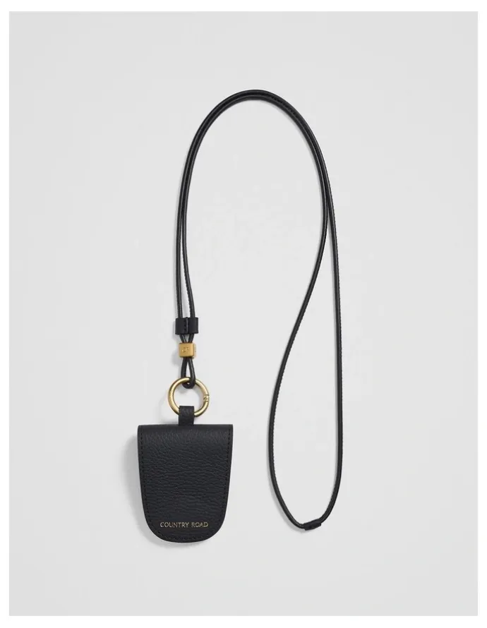 Country Road Remi Clip On Charm in Black