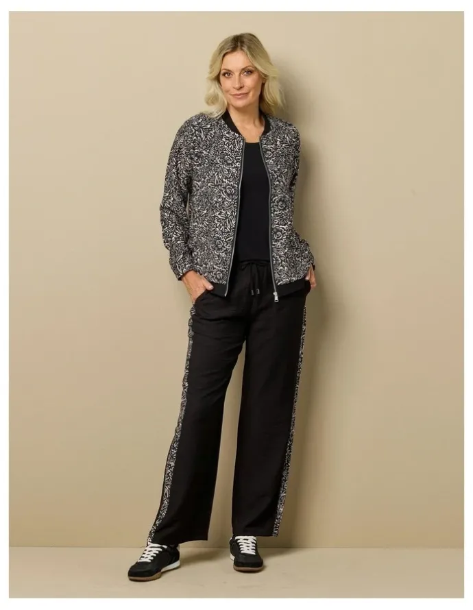 Fella Hamilton Bellini Print Zip Up Jacket in Black