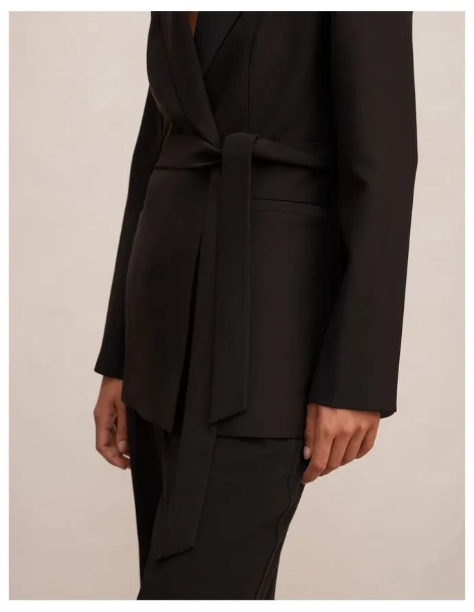 Forever New Bella Belted Blazer in Black