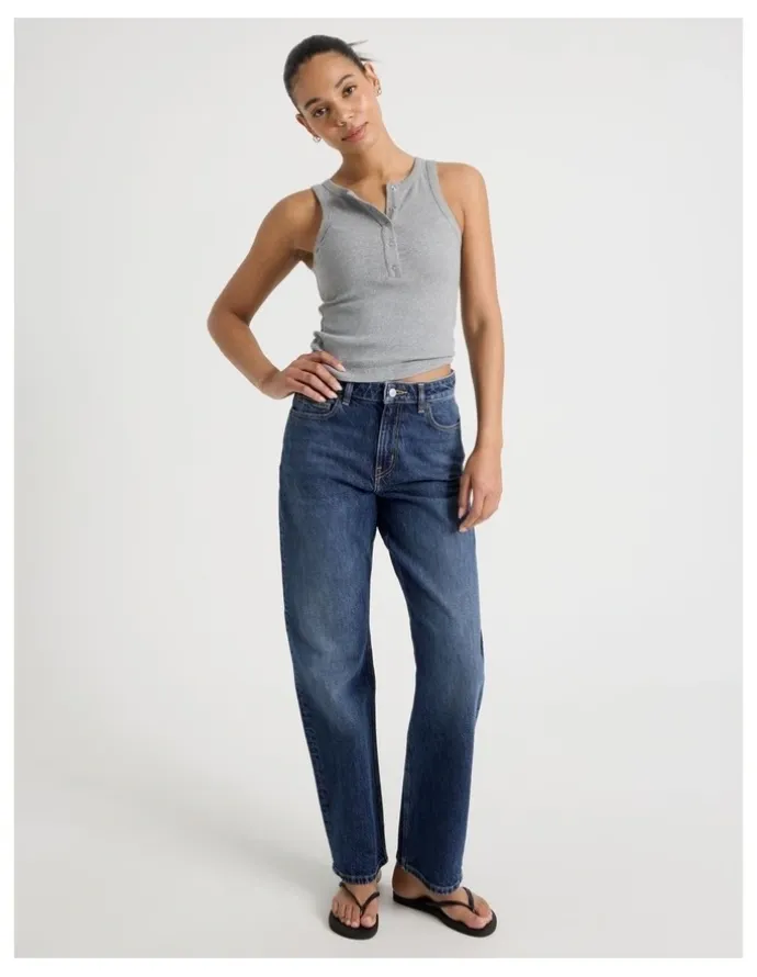 GRAB Straight High Rise Jeans in Medium Indigo