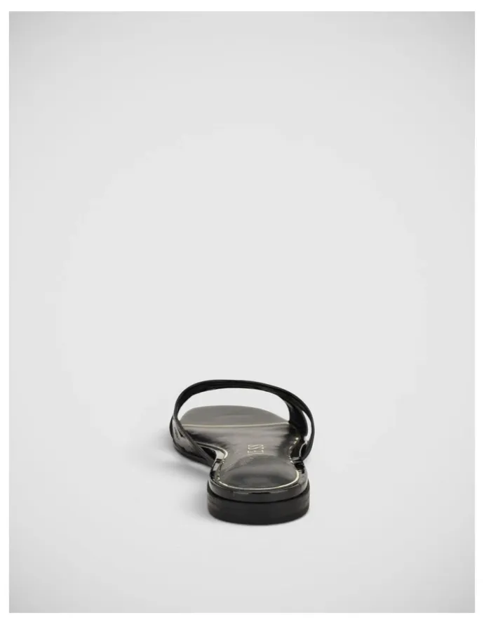 Guess Ciesta Sandals in Black