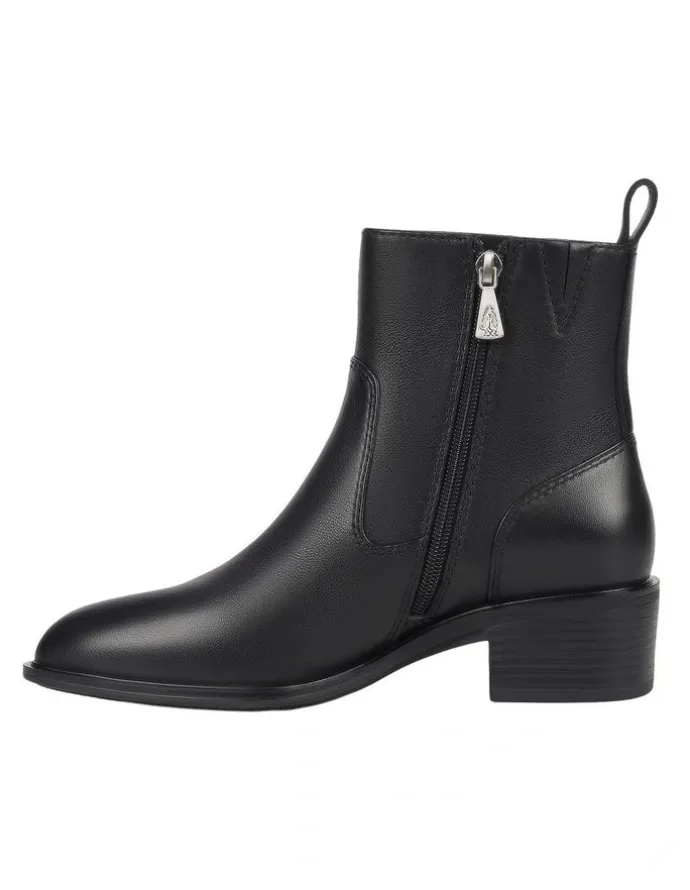 Hush Puppies Quartz Boot in Black