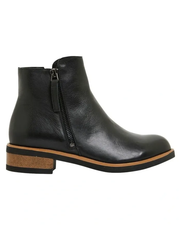 Jane Debster Bethany Black Glove Boots