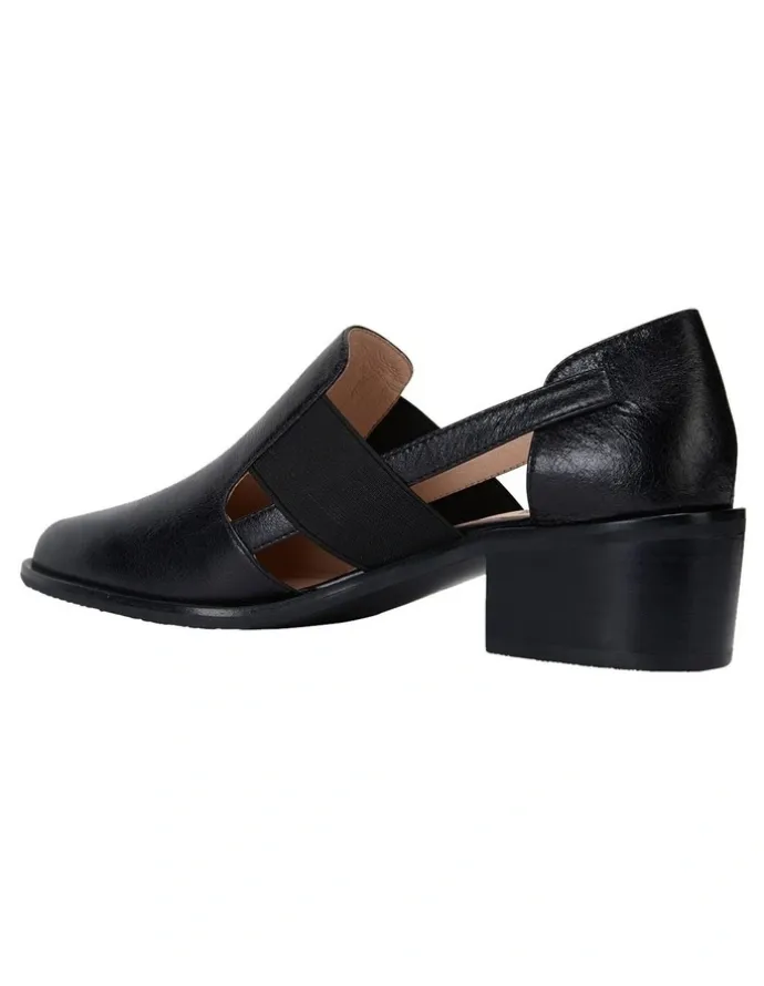 Jane Debster Expose Black Oil Heeled Shoes