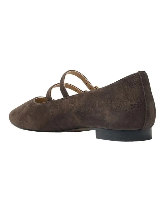 Jane Debster Freda Flat Shoes in Chocolate