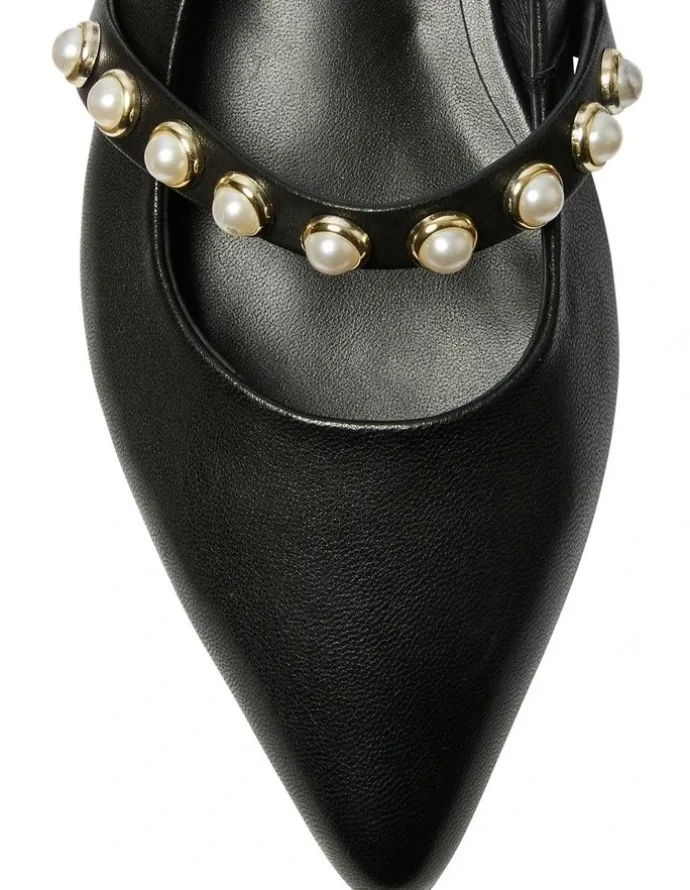 Jane Debster Opal Flat Shoes in Black Leather