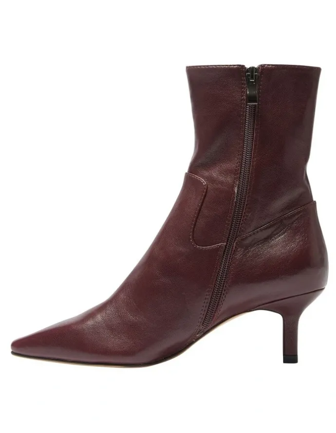 Jane Debster Rogue Boots in Wine Leather