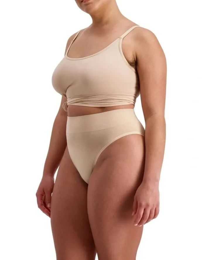 Jockey Skimmies Hi Cut Light Briefs in Nude