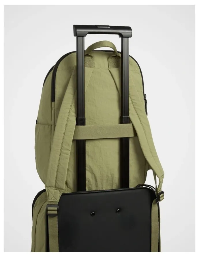 kikki.K TREK. Backpack in Moss