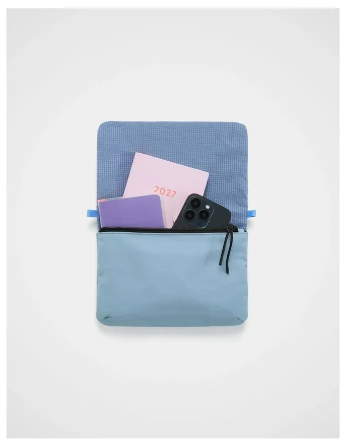 kikki.K TREK. Pouch Crossbody in Cloud