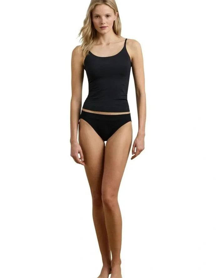 Lauren Ralph Lauren Luxe Smoothing Slim Fit Adjustable Strap Camisole in Black