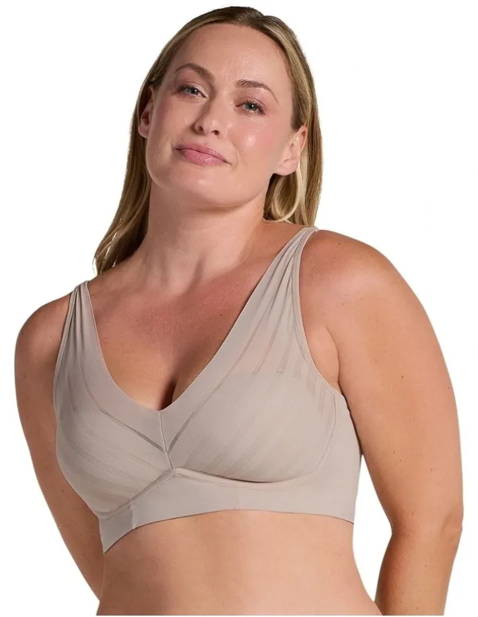 Leonisa Daily Side & Back Smoothing V Neck Wirefree Bra