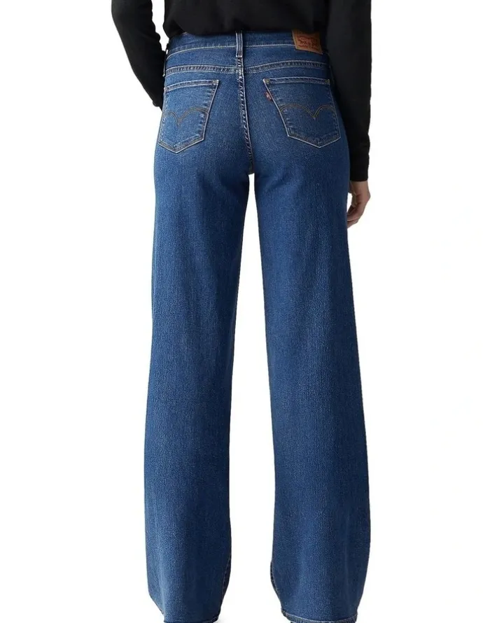 Levi's 318 Shaping Wide-Leg Jeans in Blue
