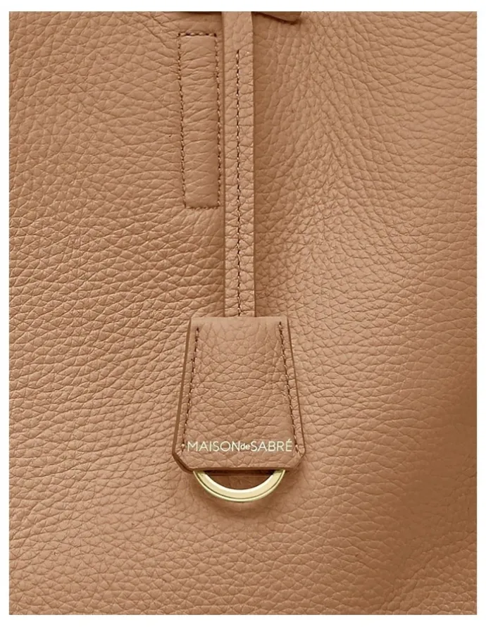 MAISON de SABRÉ The Snap Leather Tote in Sandstone Lily