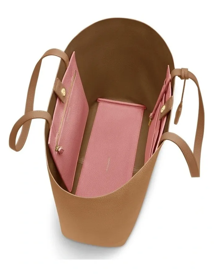 MAISON de SABRÉ The Snap Leather Tote in Sandstone Lily