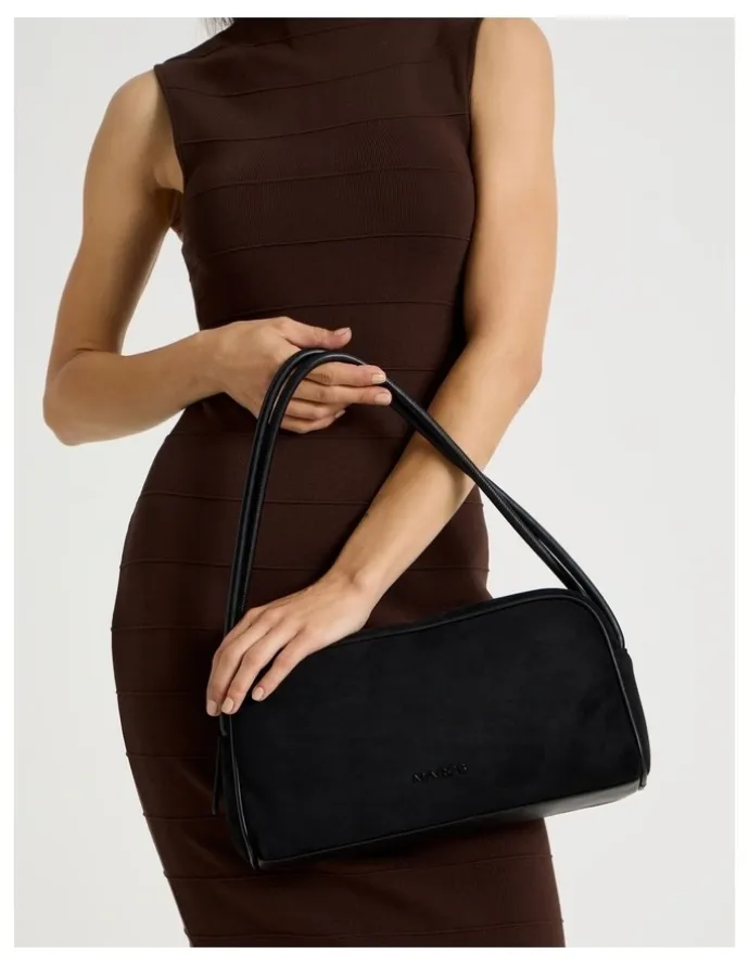 Marcs Hamburg Shoulder Bag in Black