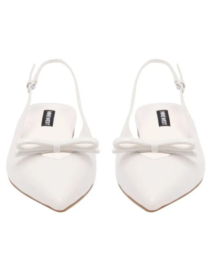 Nine West Lonzza Flat in White