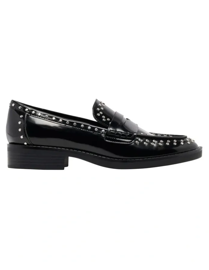 Nine West Yums Loafer in Black