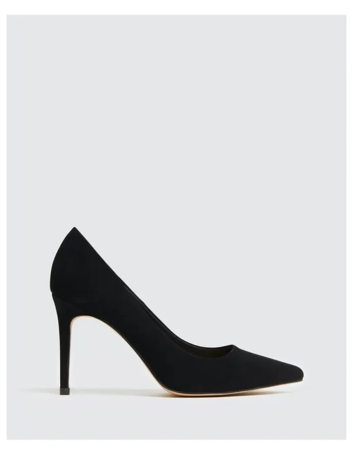 Novo Shoes Impossible Pumps in Black