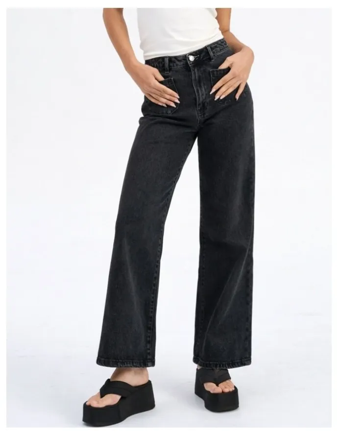 ONLY Victoria High Waisted Pocket Flared Denim Jeans in Washed Black