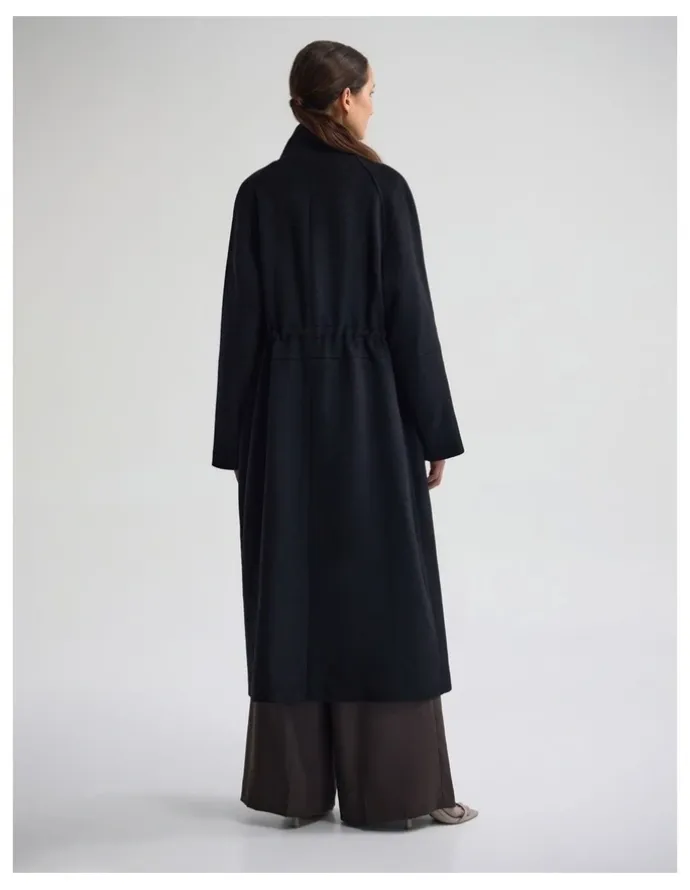 Oxford Isabelle Drawcord Coat in Black