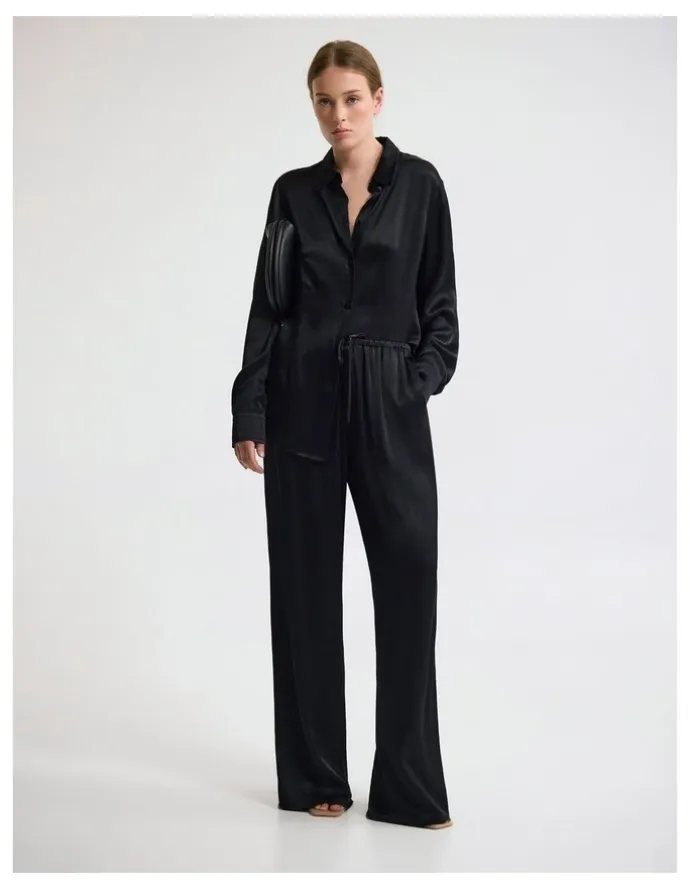 Oxford Lauren Silky Shirt in Black