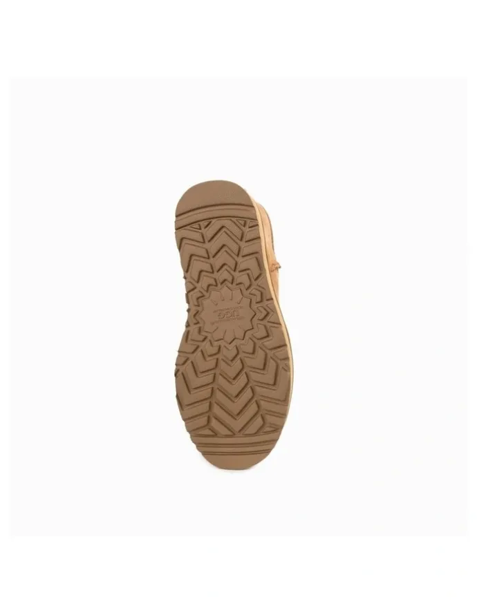 Ozwear Ugg Classic Platform Water Resistant Mini Boots in Chestnut