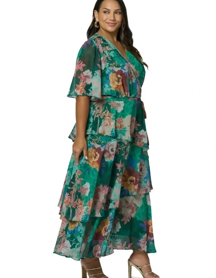 Pink Dusk by Curve Project Hypnotic Maxi Dress in Green